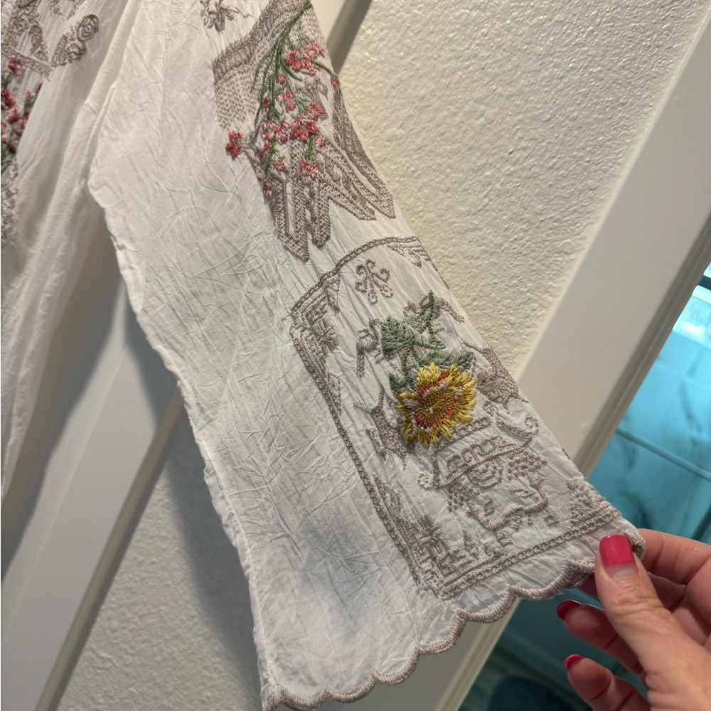 Johnny Was Allbee White Ruffled Blouse - Picture 4 of 6